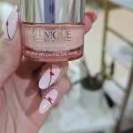 کرم دور چشم کلینیکALL ABOUT EYES