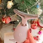 دستگاه صدچروک و لیفیتینگ صورت و گردن