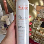 اسپری آب اون avene