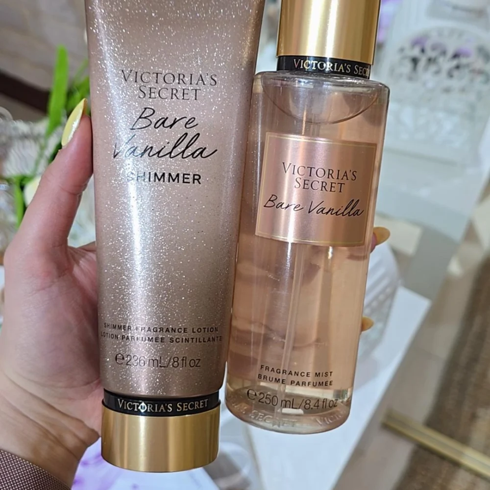 بادی اسپلش ساده +لوسیون شاین دار ویکتوریا سکرت رایحه bara vanilla