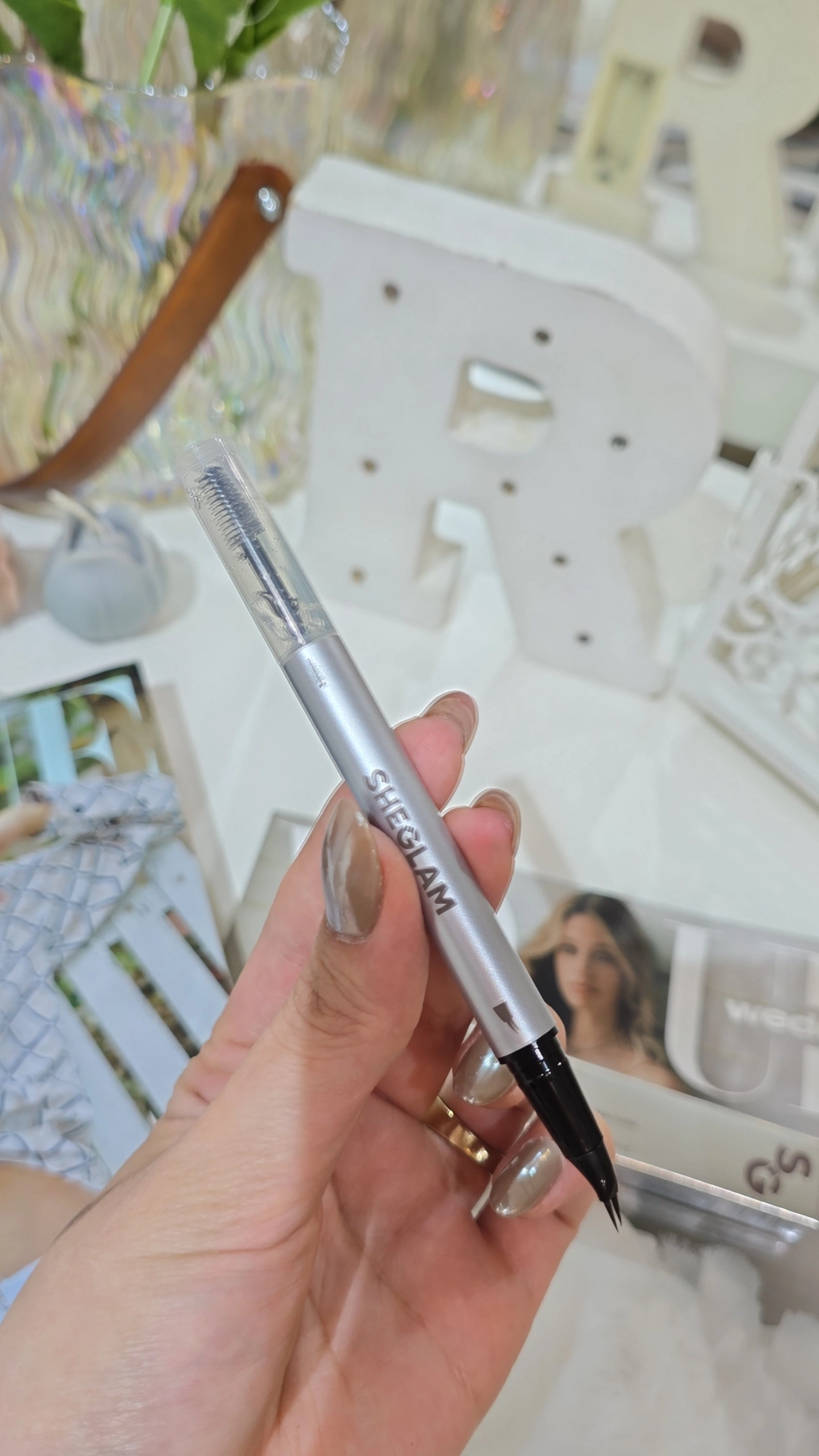 IMG_20250903_161816_994 هاشور ابرو دو سر شیگلم - Image 1