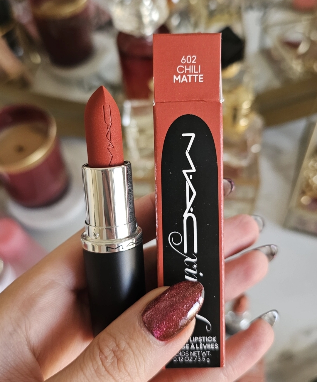 Screenshot_20251219_213845_Gallery رژلب مات مک رنگ chill - Image 1