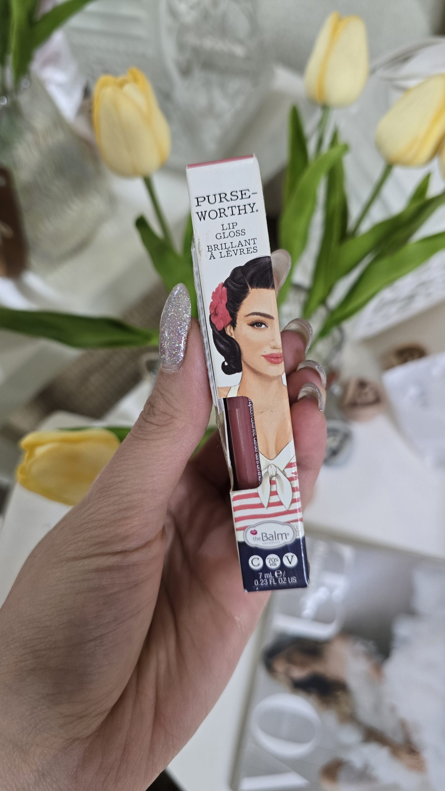 لیپ گلاس the balm رنگ clutch